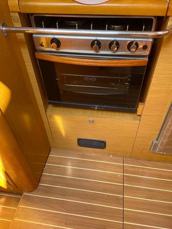 Jeanneau 53 | Regina 5