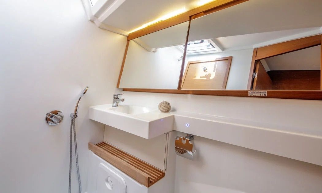 Jeanneau Sun Odyssey 440 | Thousand Sunny