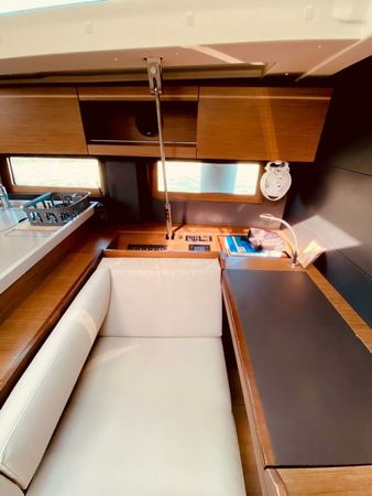 Beneteau Oceanis 51.1 | Vixen