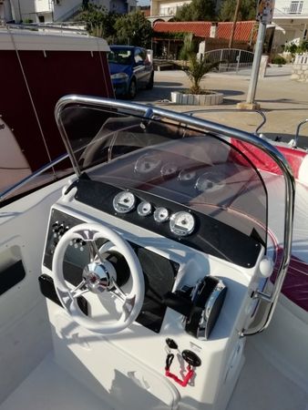 Salmeri 190 Open | Syros