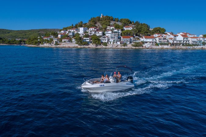 Quicksilver 555 | Commander