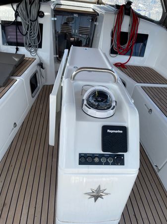 Jeanneau Sun Odyssey 410 | Night Flower