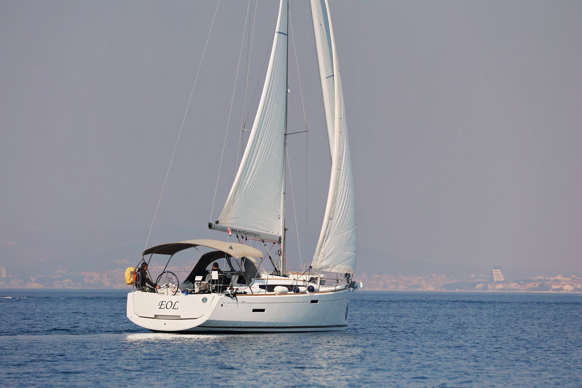 Jeanneau Sun Odyssey 389 | Eol