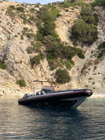 Technohull 999 | Limited L