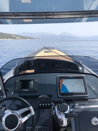 Technohull 999 | Limited L