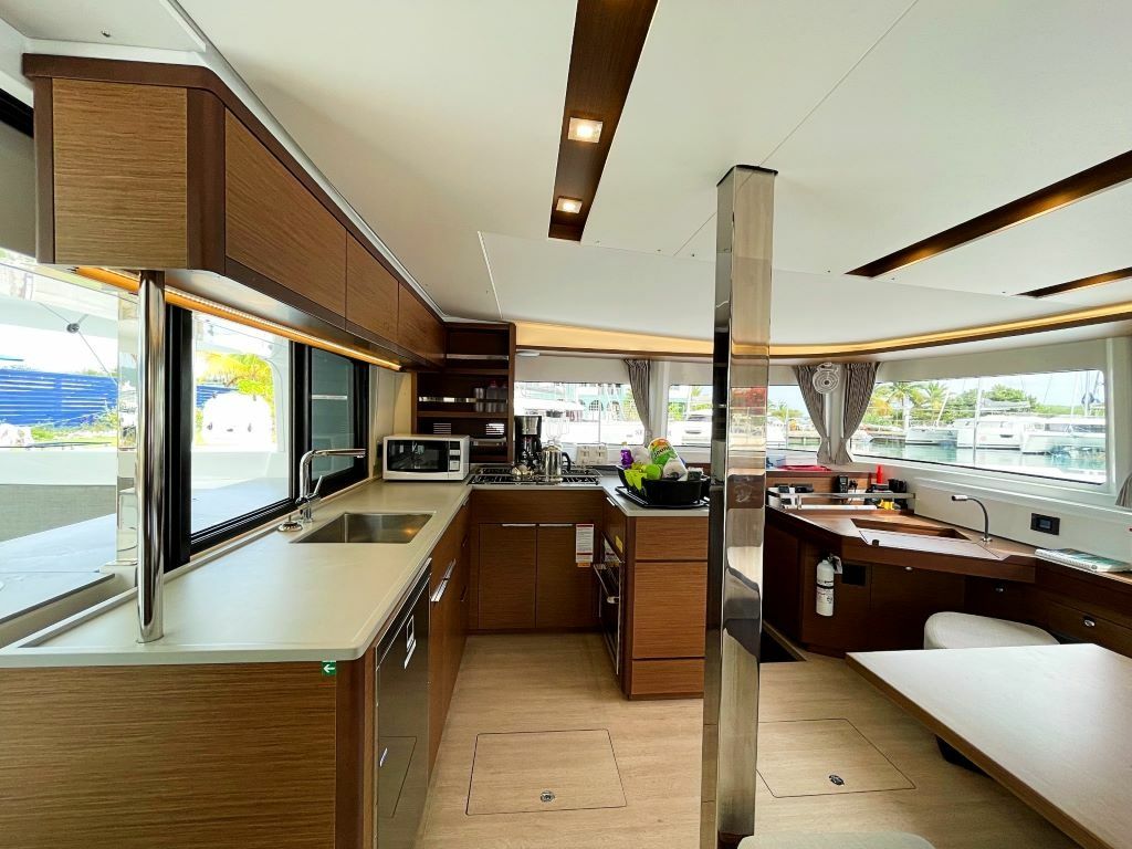 Lagoon 46 | Last Chance