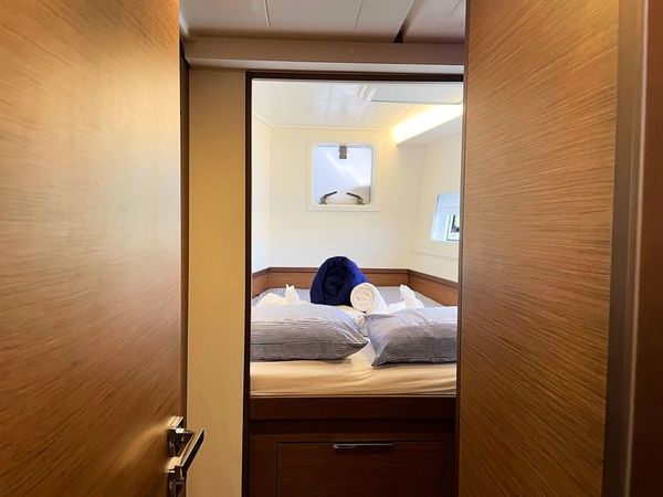 Lagoon 40 | Noble Shadow