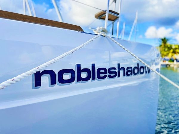 Lagoon 40 | Noble Shadow