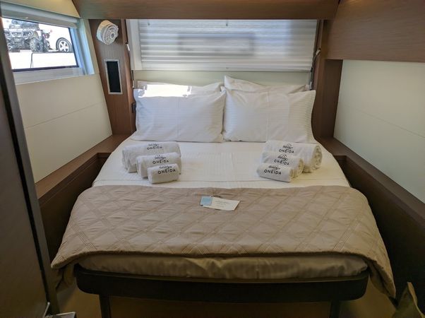 Lagoon 50 | Oneida 2