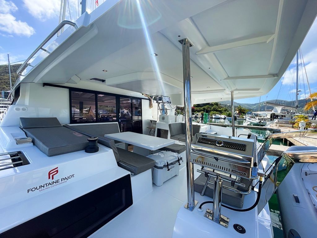 Fountaine Pajot Elba 45 | Sara Lin