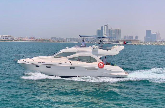 Gulf Craft Majesty 44 | Elite 4