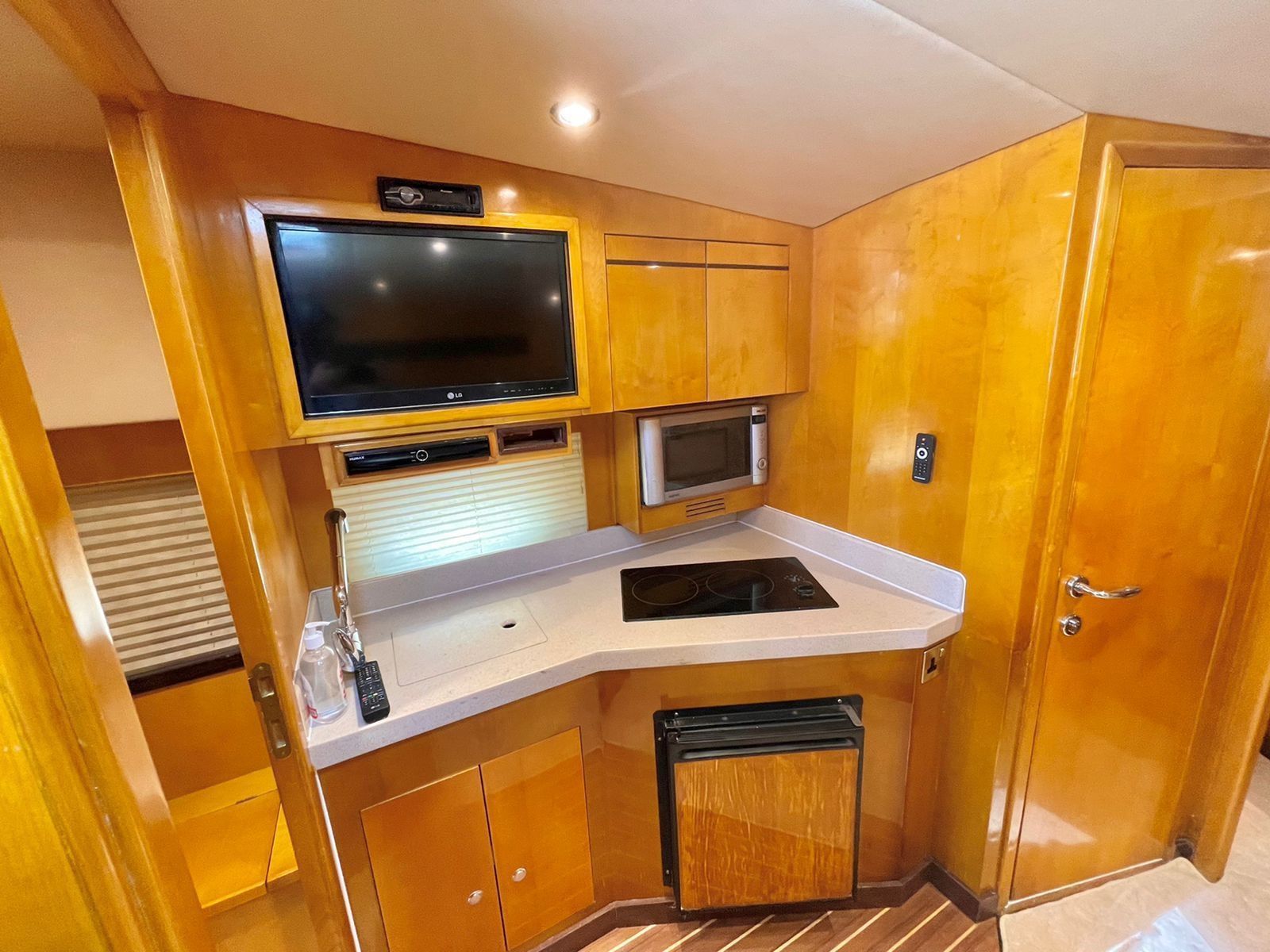 Gulf Craft Oryx 36 | Elite 5