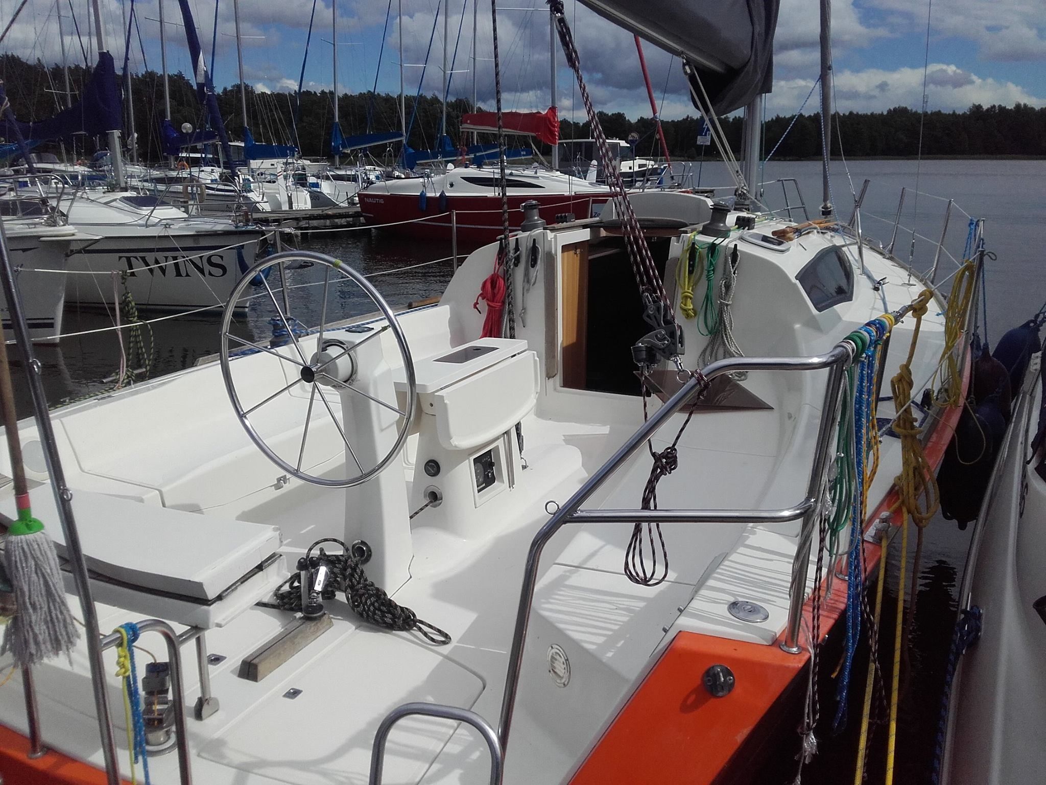 Cobra Yachts 33 | Cobra