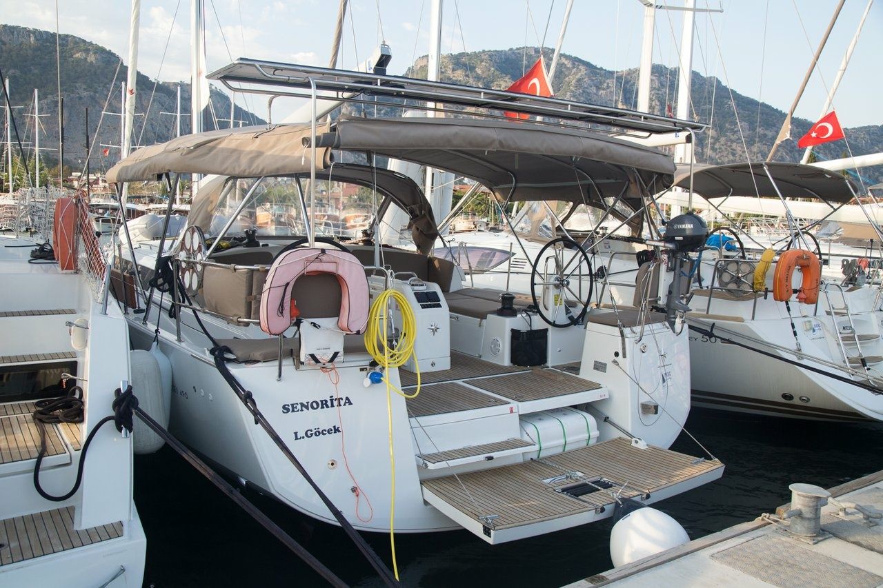 Jeanneau Sun Odyssey 490 | Senorita