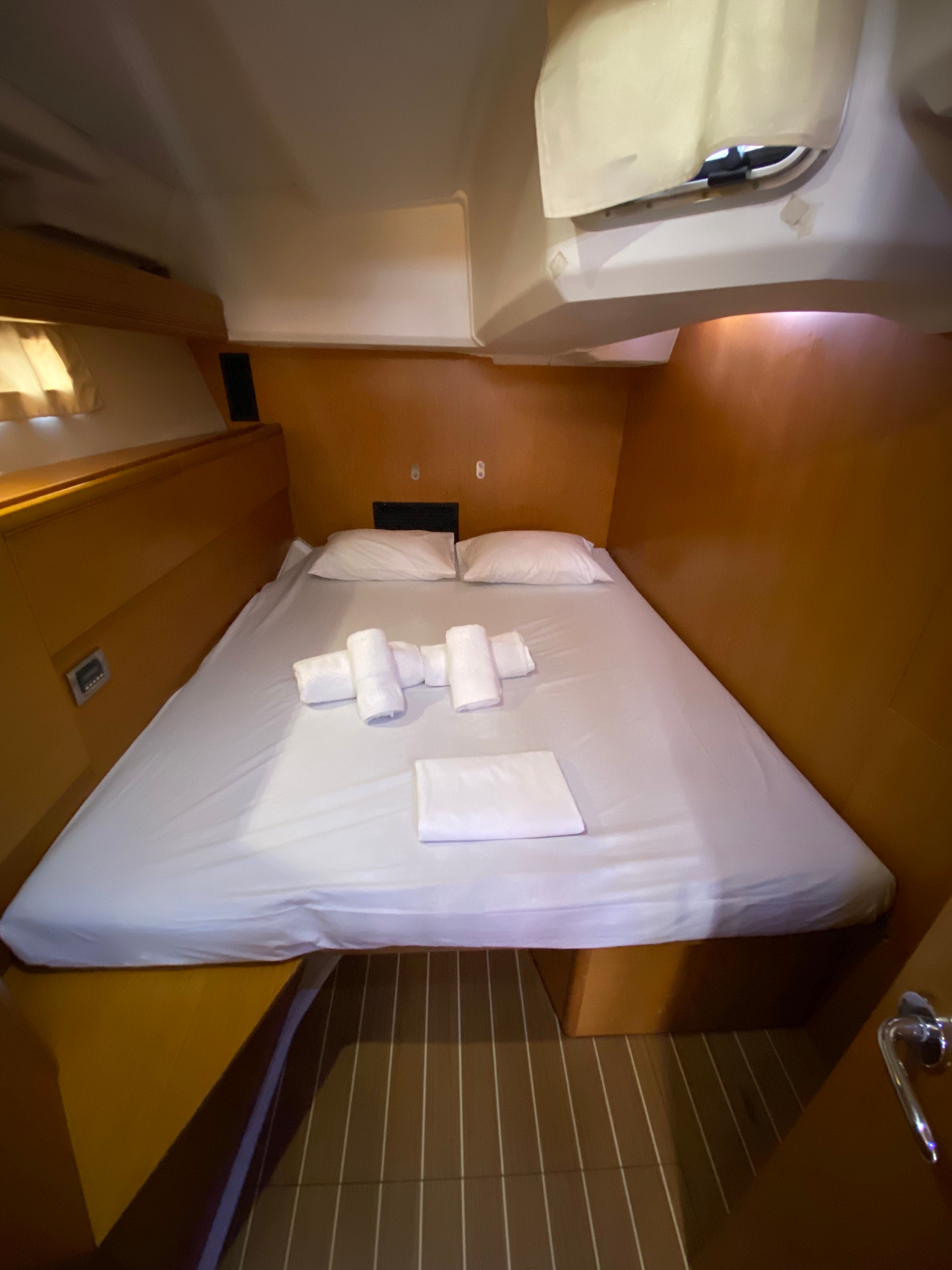 Jeanneau 53 | Christianna 12