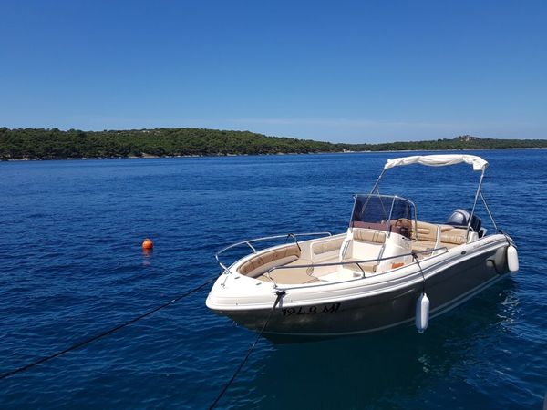 Ranieri 22 | Voyager