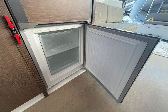 Bali Catspace | Imy Austral