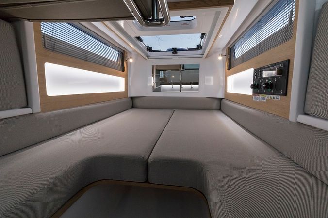 Axopar 28 Cabin | Helena