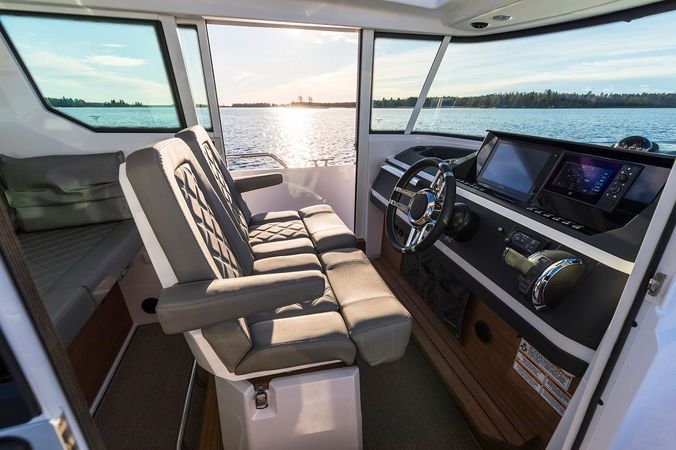 Axopar 28 Cabin | Helena