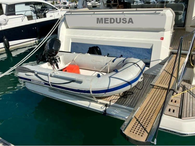 Prestige 520 F | Medusa