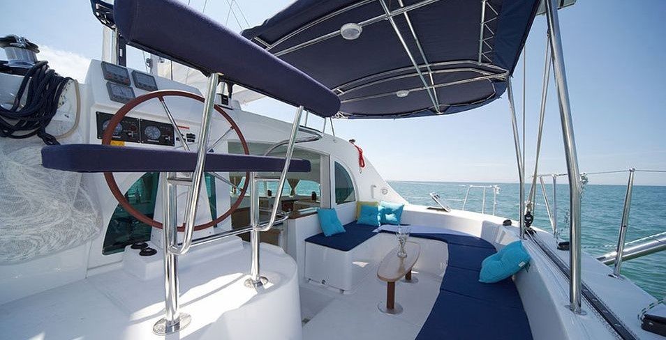 Lagoon 380 S2 | Kiss