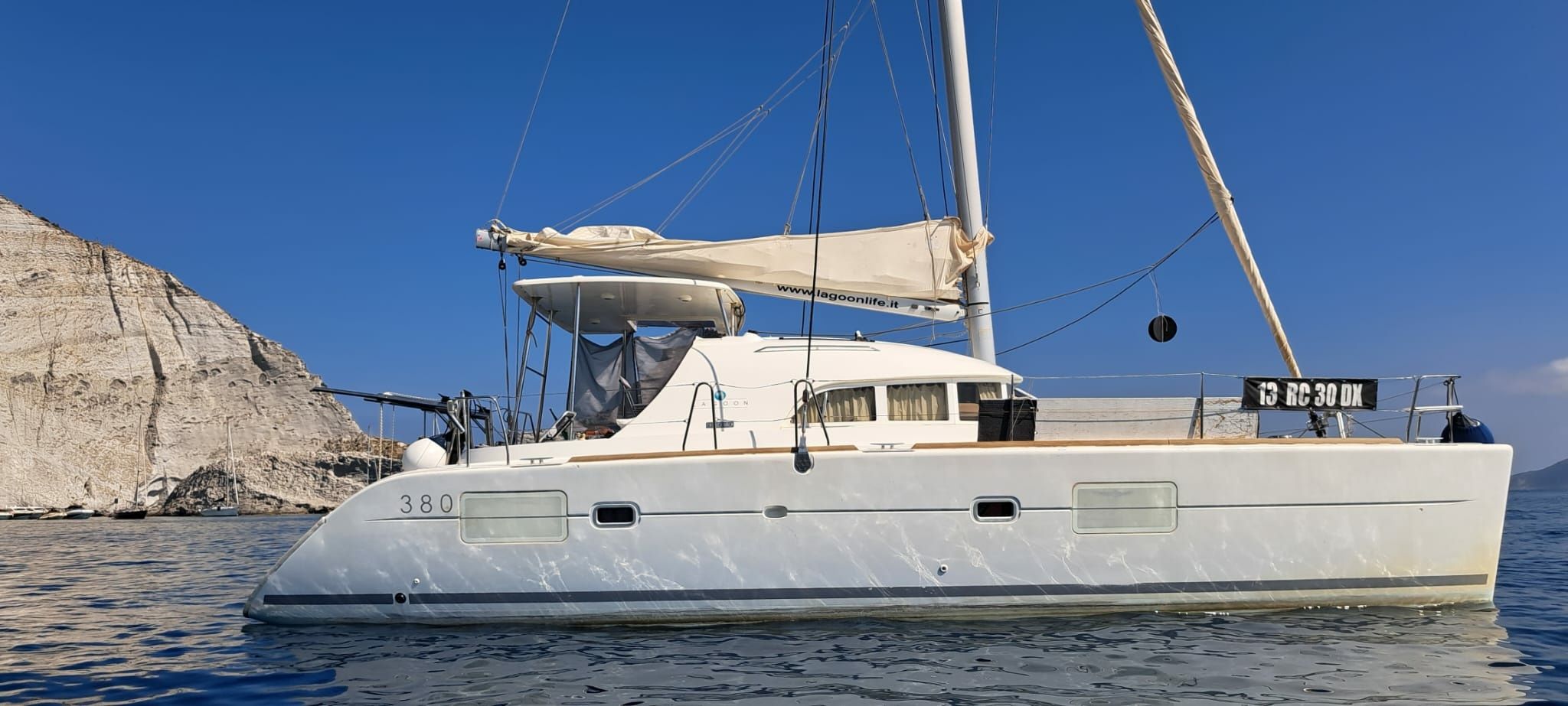 Lagoon 380 S2 | Kiss