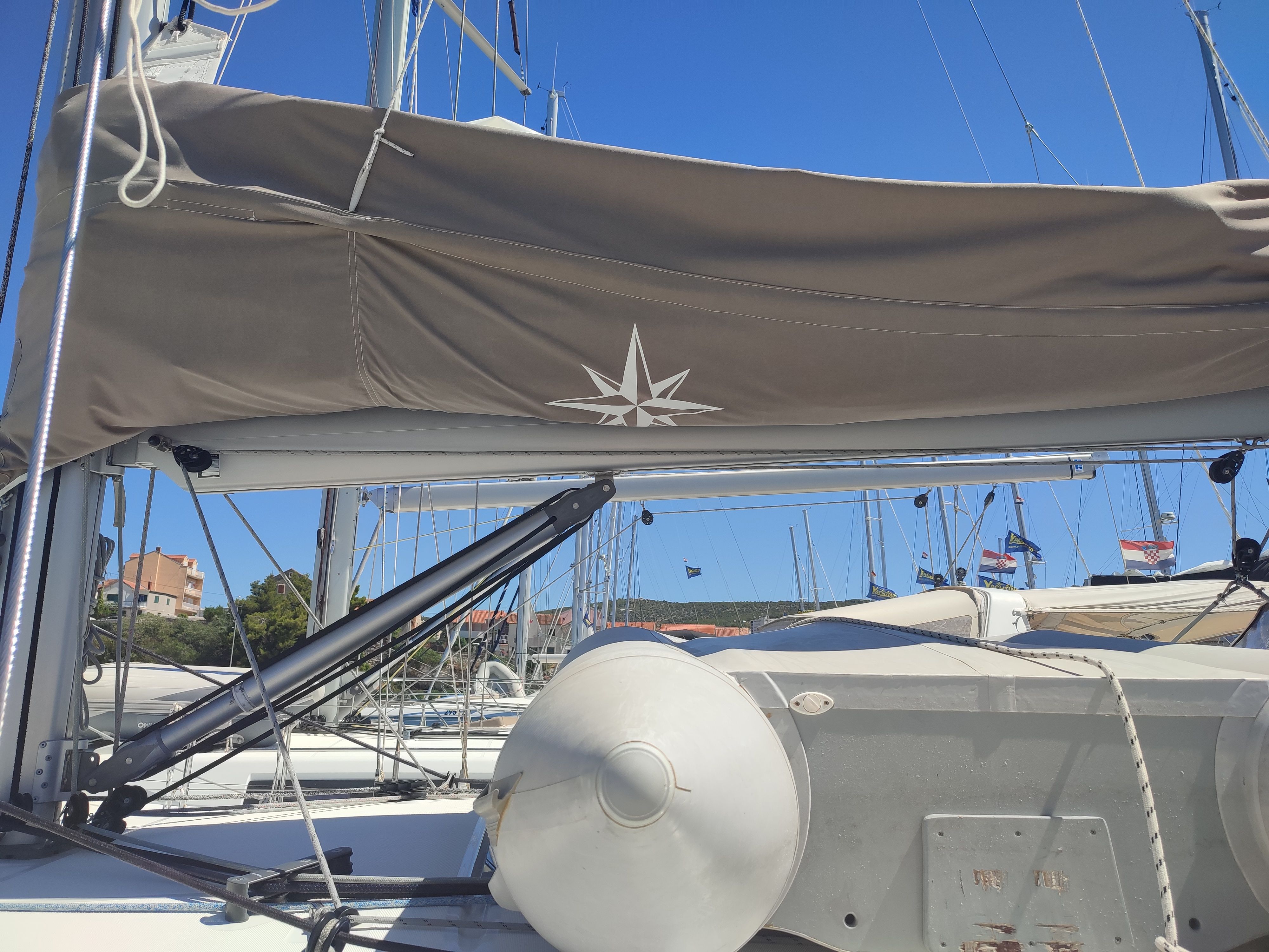 Jeanneau Sun Odyssey 410 | Hawking