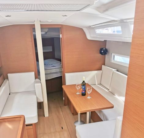Jeanneau Sun Odyssey 410 | Hawking