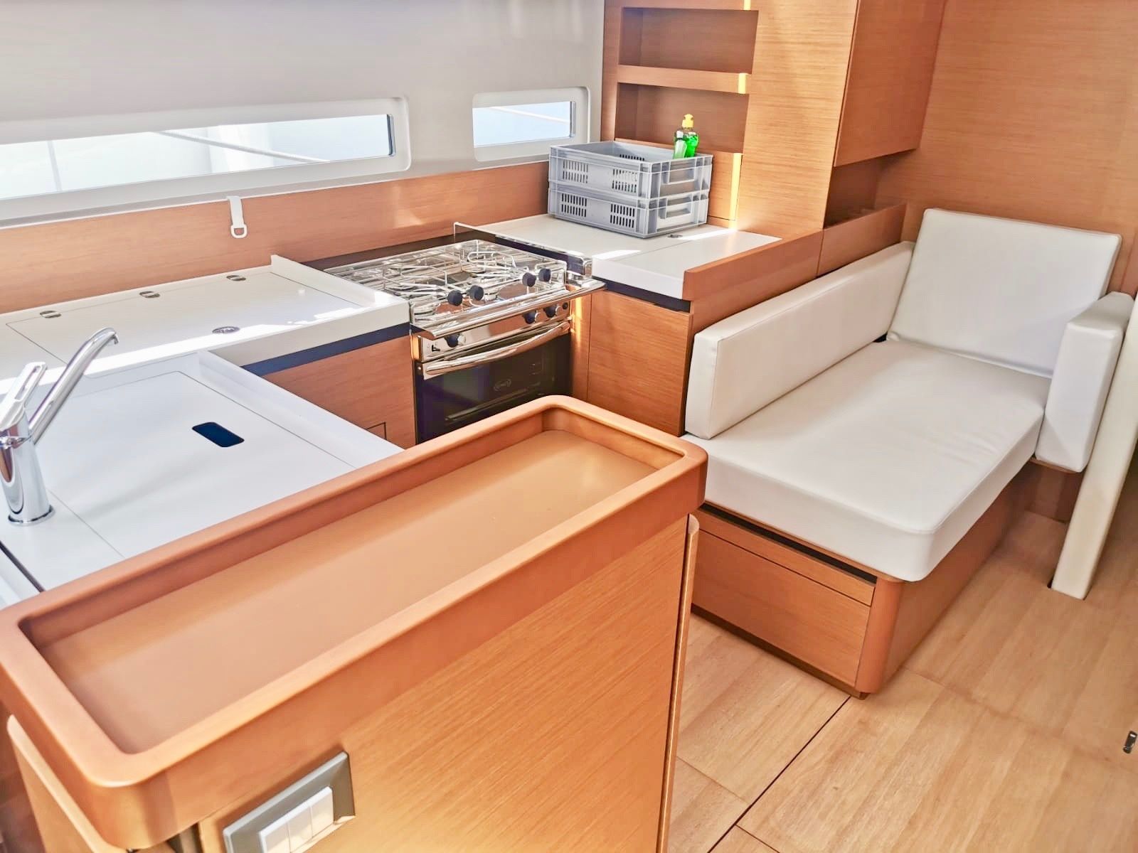 Jeanneau Sun Odyssey 410 | Hawking