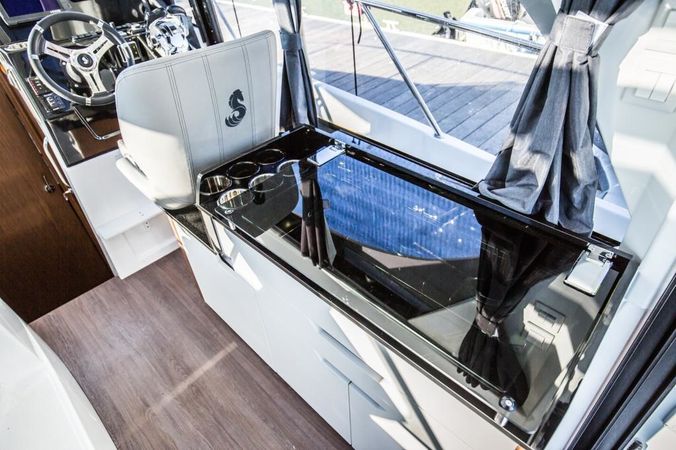 Beneteau Antares 9 | Antares 9