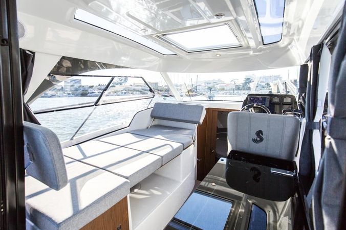 Beneteau Antares 9 | Antares 9