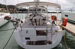 Beneteau-segelbåt som charterexempel i BVI