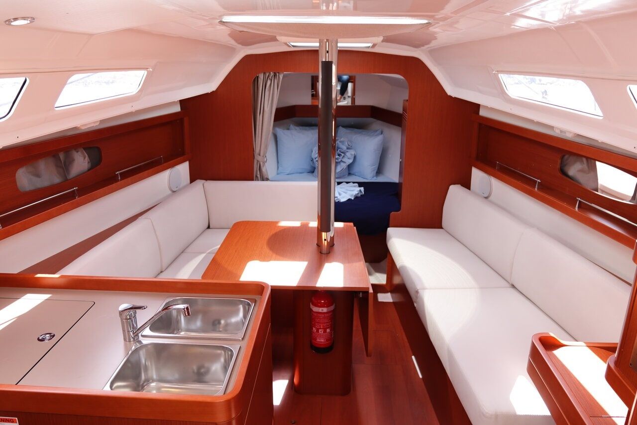 Beneteau Oceanis 31 | Chilli