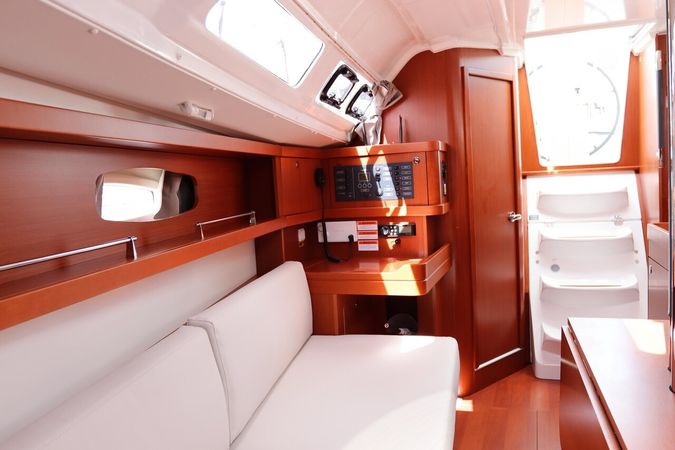 Beneteau Oceanis 31 | Chilli