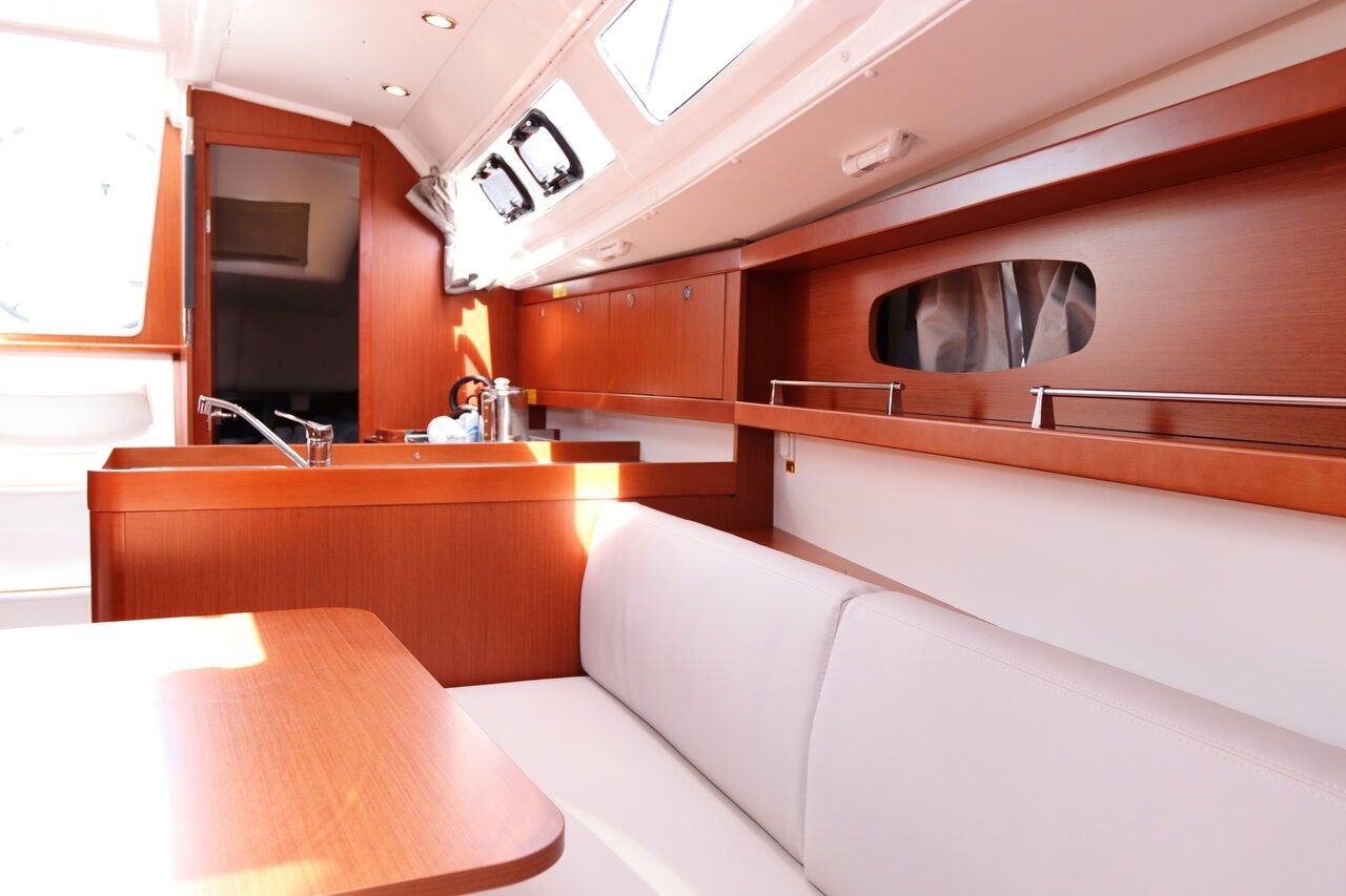 Beneteau Oceanis 31 | Chilli