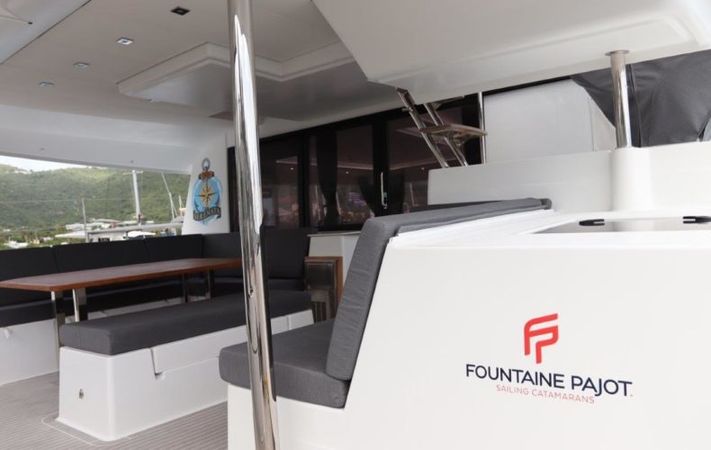 Fountaine Pajot Saba 50 | Serenata