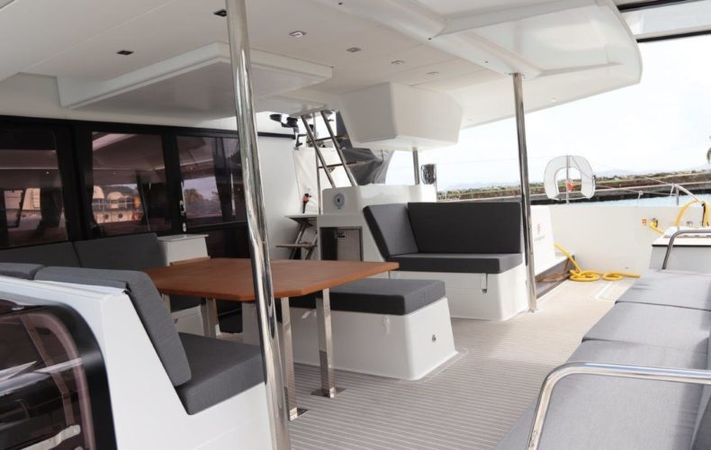 Fountaine Pajot Saba 50 | Serenata