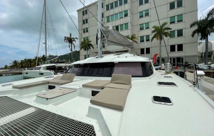Fountaine Pajot Saba 50 | Singing Winds