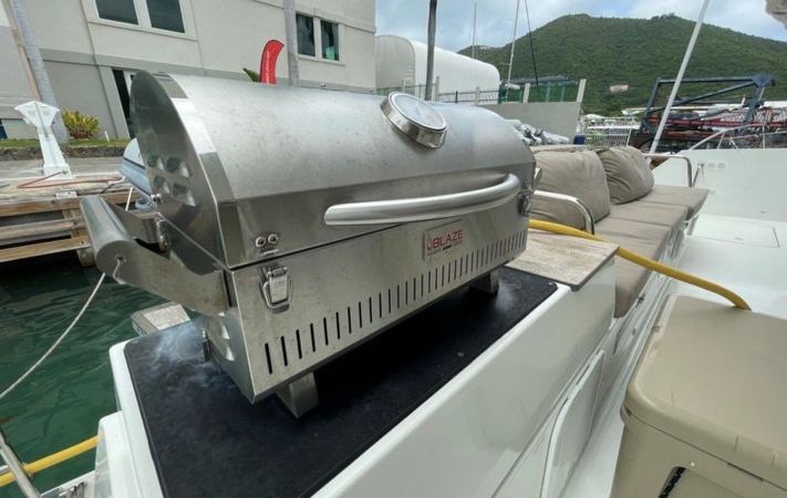Fountaine Pajot Saba 50 | Singing Winds
