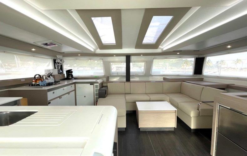Fountaine Pajot Elba 45 | Ogibni