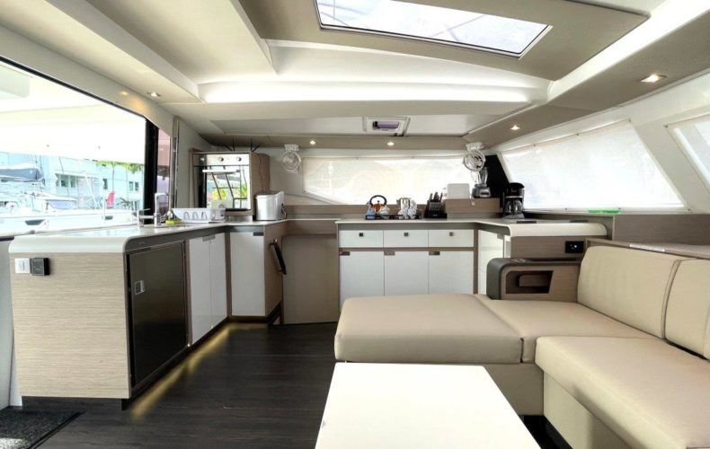 Fountaine Pajot Elba 45 | Ogibni
