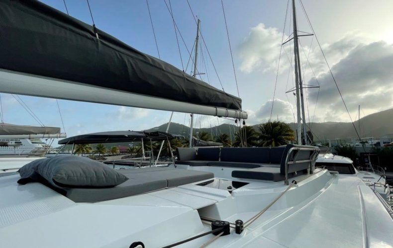 Fountaine Pajot Elba 45 | Ogibni