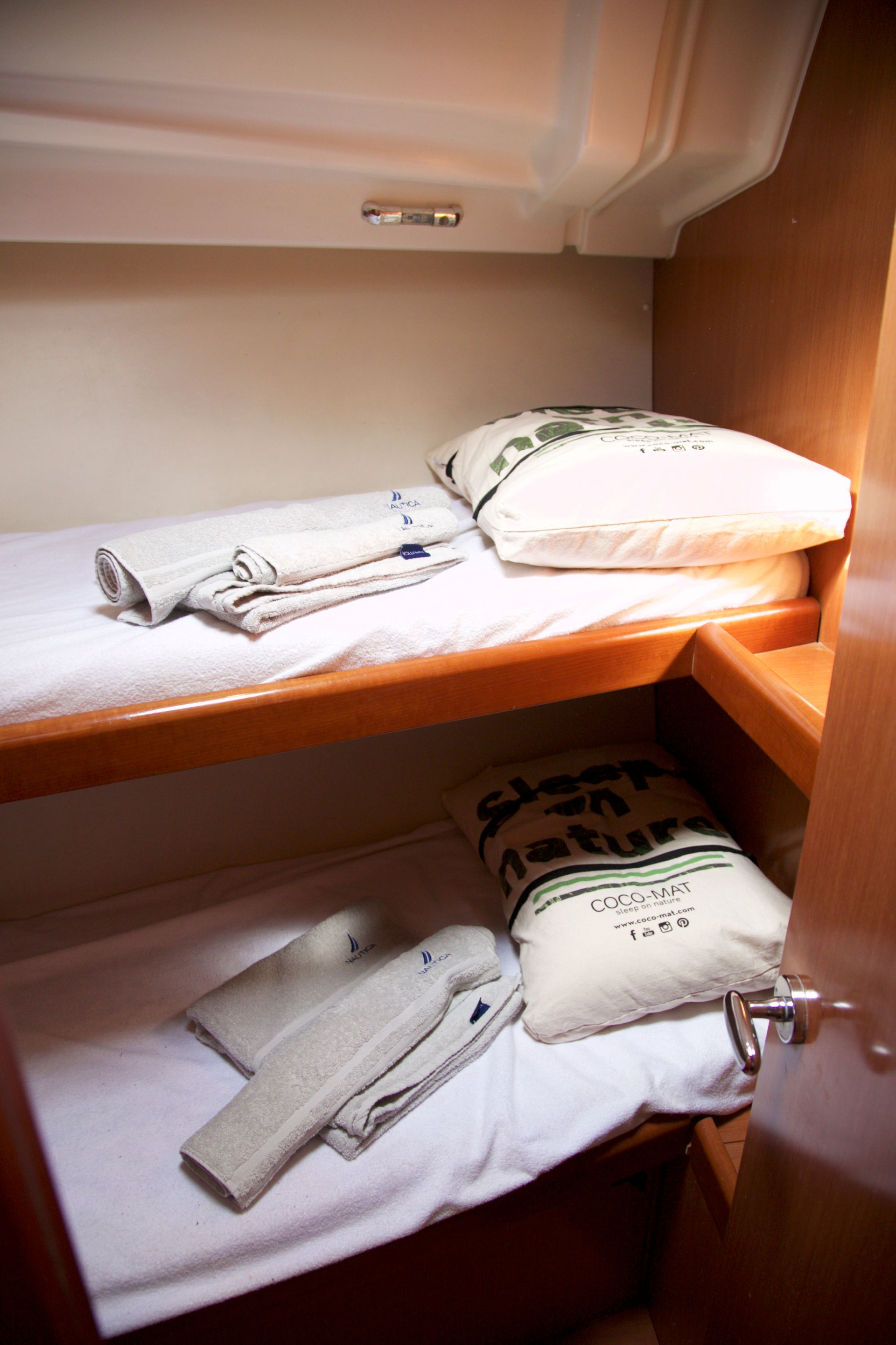 Beneteau Oceanis 43 | Mojito