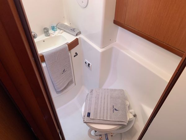 Beneteau Oceanis 43 | Mojito