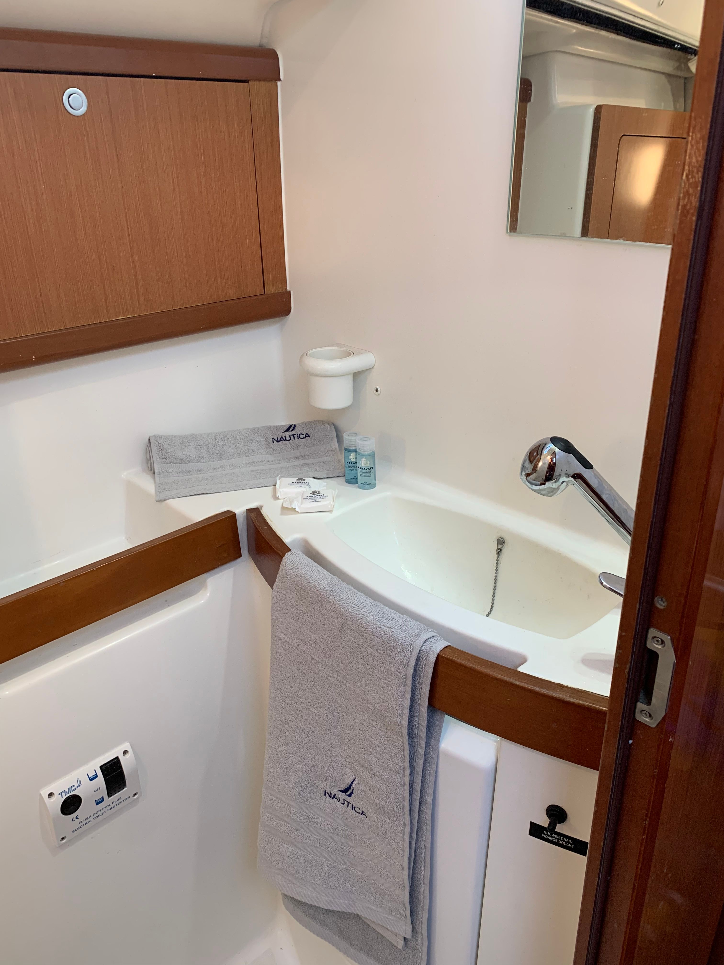 Beneteau Oceanis 43 | Mojito