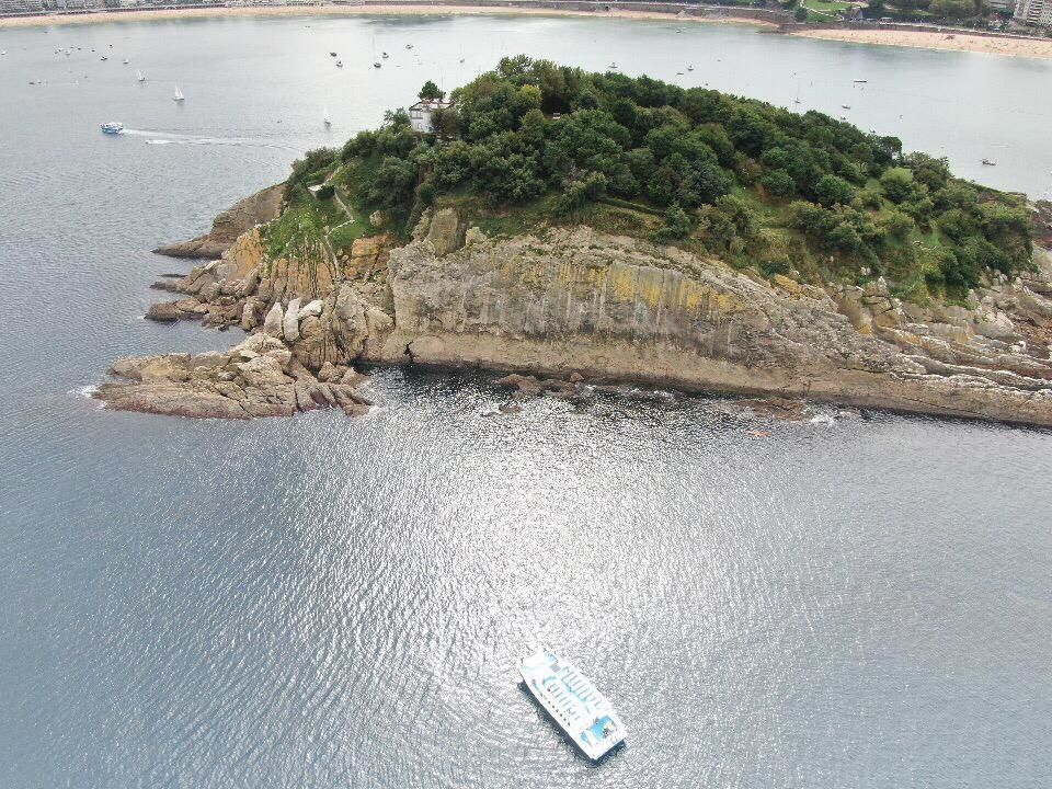 Custom Built 54 | Ciudad San Sebastian