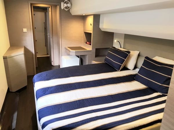 Fountaine Pajot MY6 | Calypso