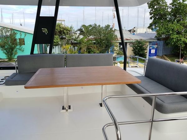 Fountaine Pajot MY6 | Calypso