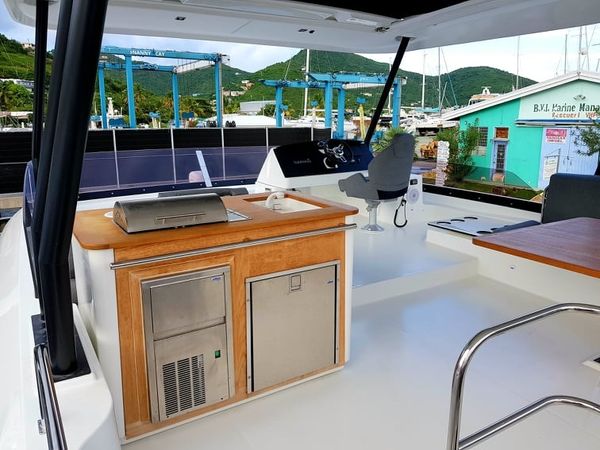 Fountaine Pajot MY6 | Calypso