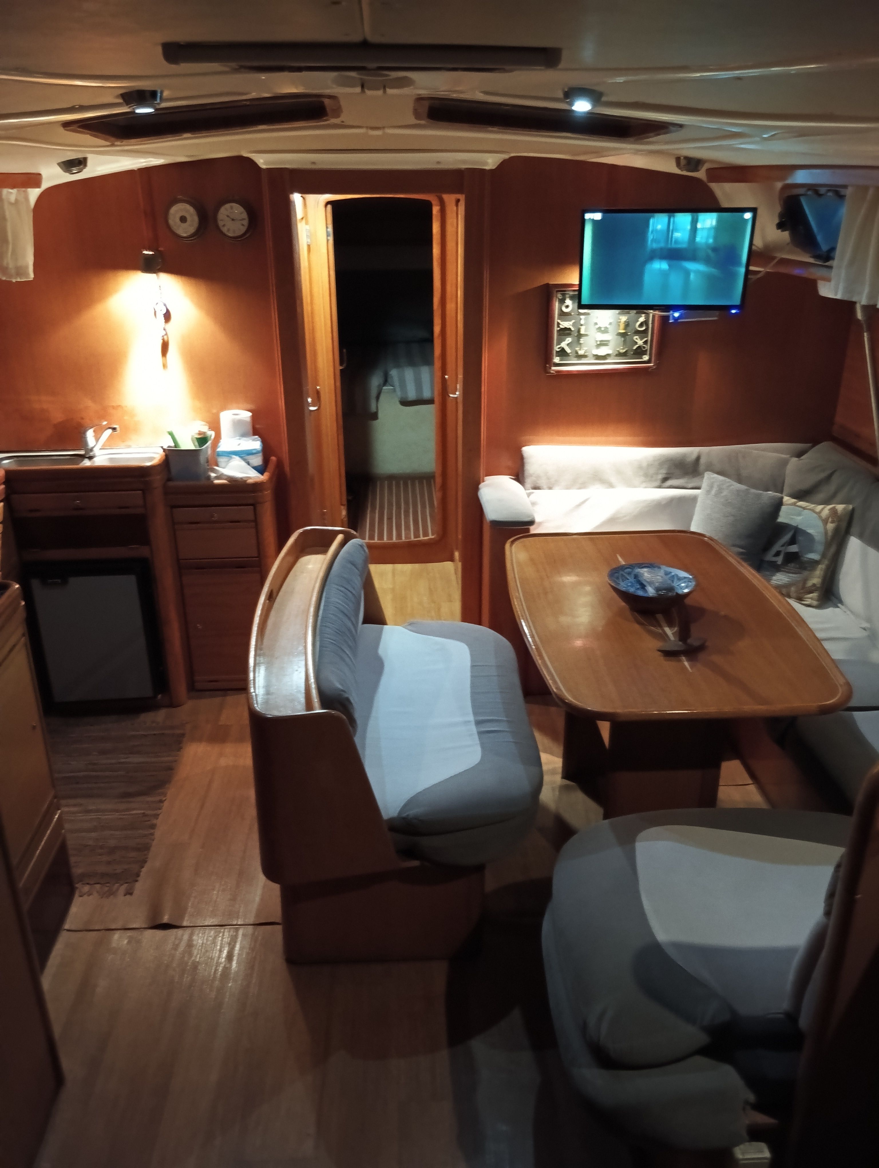 Bavaria Cruiser 46 | Ikarian Wind